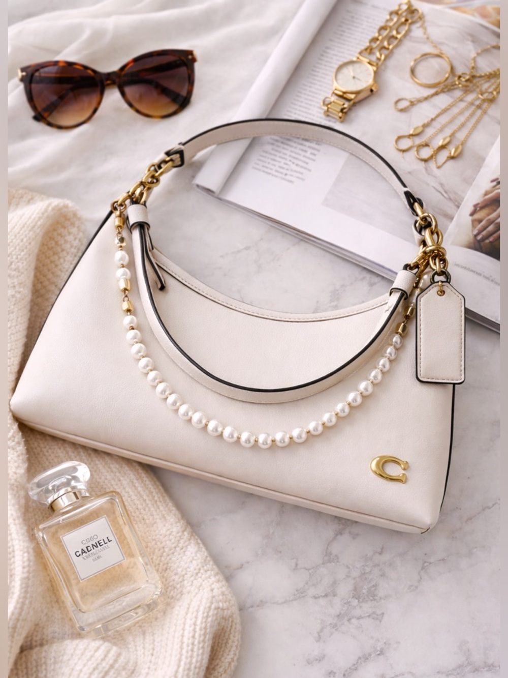 Coach Juliet 30 Shoulder Bag CR981 Ivory Glovetanned Leather w/ Pearl Chain EUC